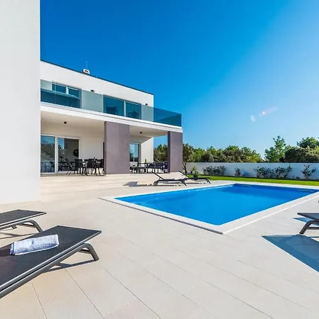 Pollux Ferienhaus Zadar